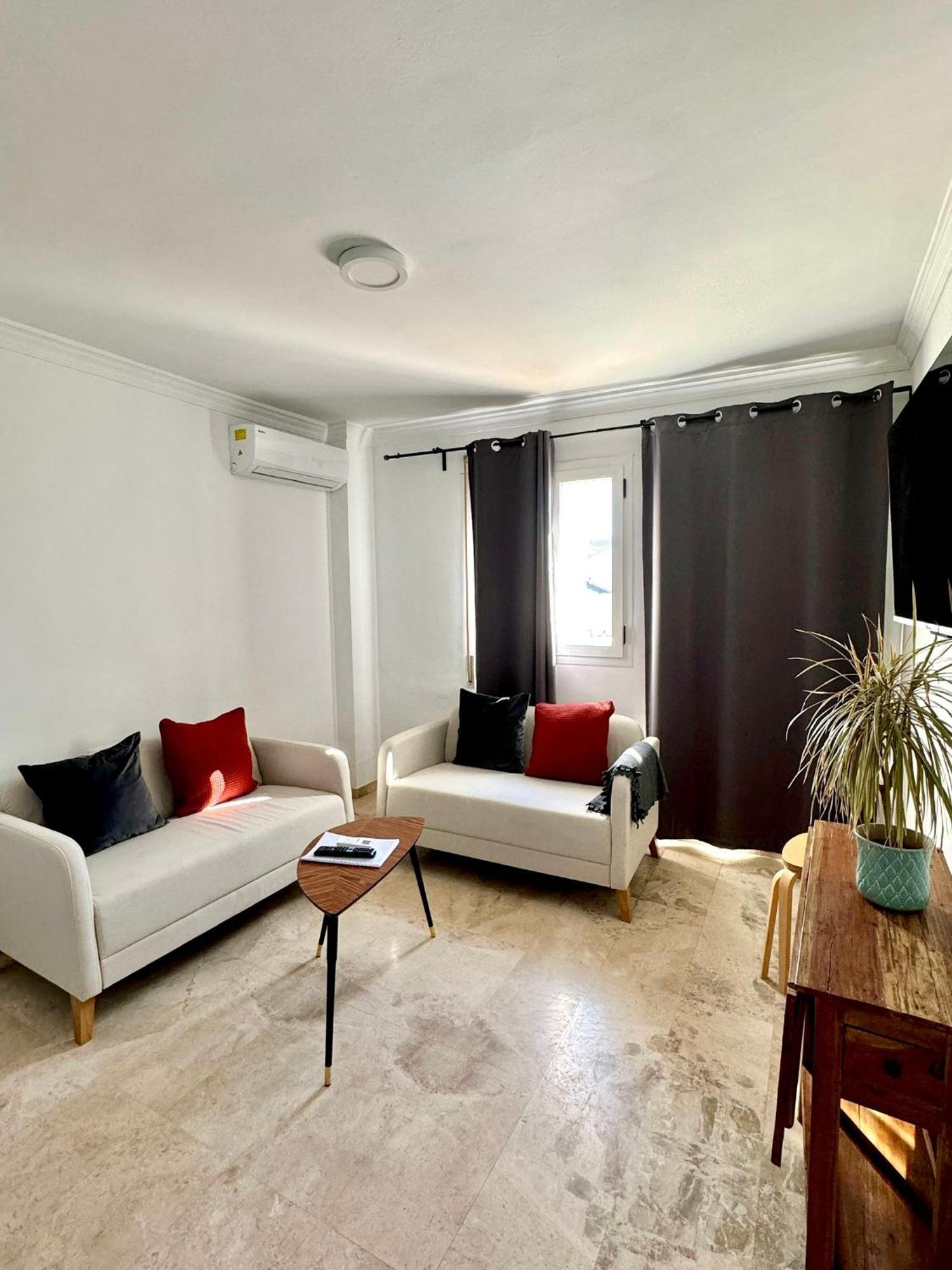 Apartamentos Avanel รอนดา ภายนอก รูปภาพ