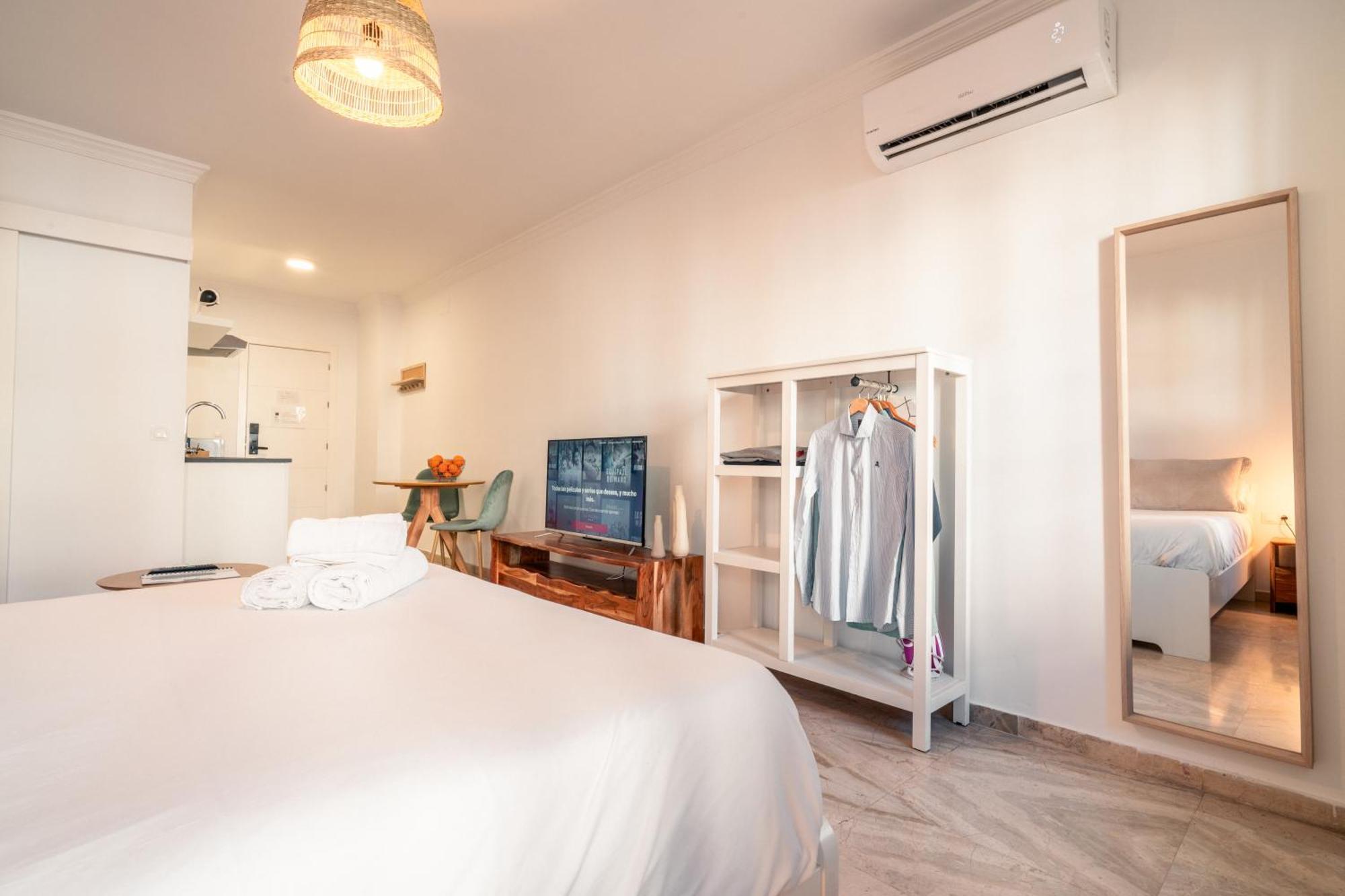 Apartamentos Avanel รอนดา ภายนอก รูปภาพ