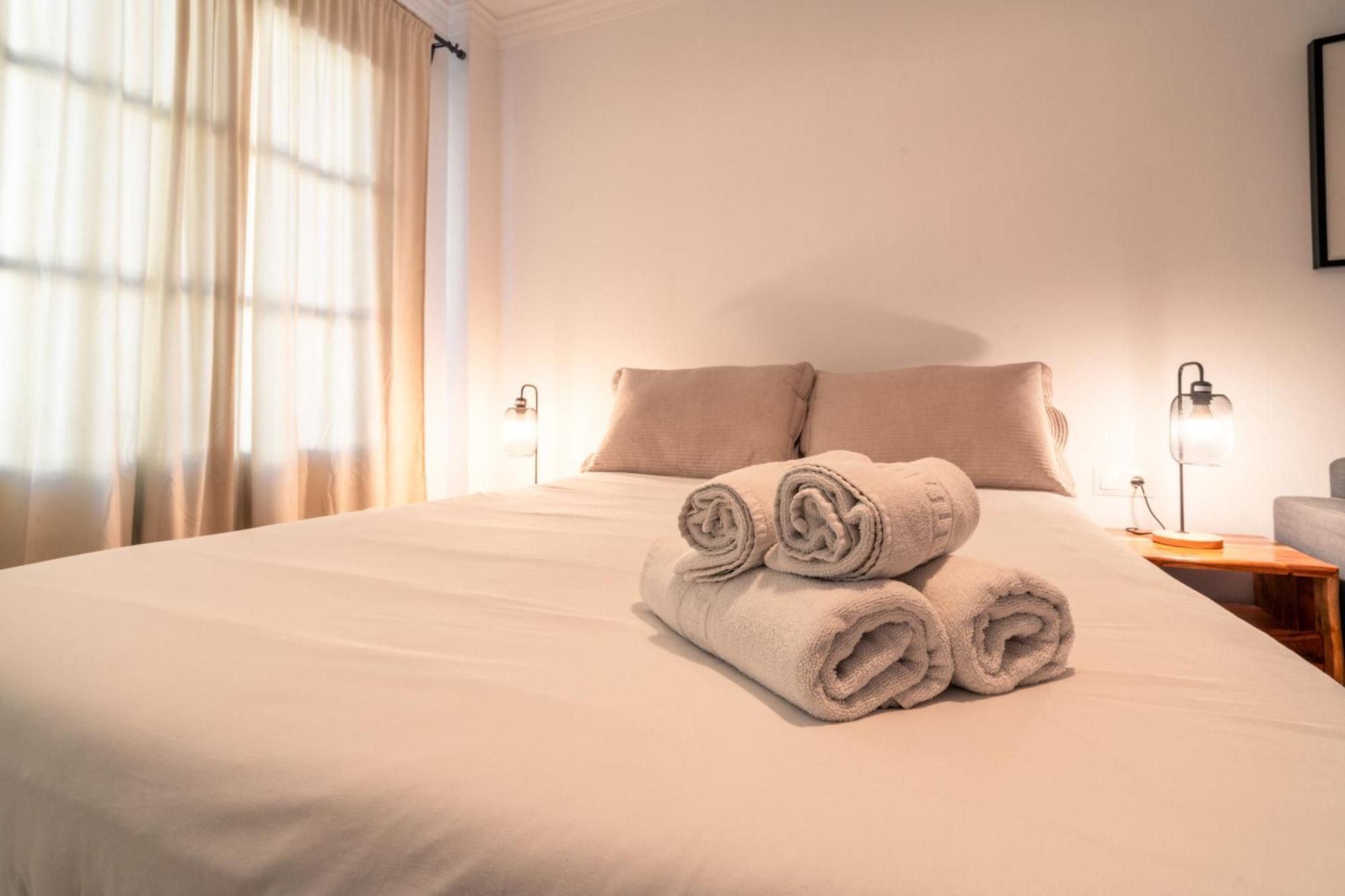 Apartamentos Avanel รอนดา ภายนอก รูปภาพ