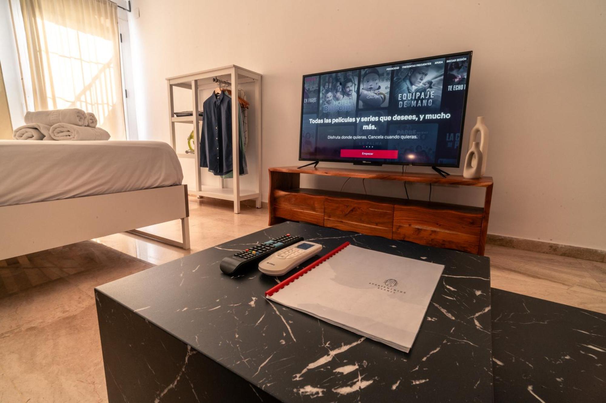 Apartamentos Avanel รอนดา ภายนอก รูปภาพ